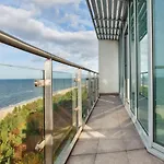 아파트 Wechta - Promenada Gwiazd Z Sauna, Sun & Snow 미엥지즈드로예
