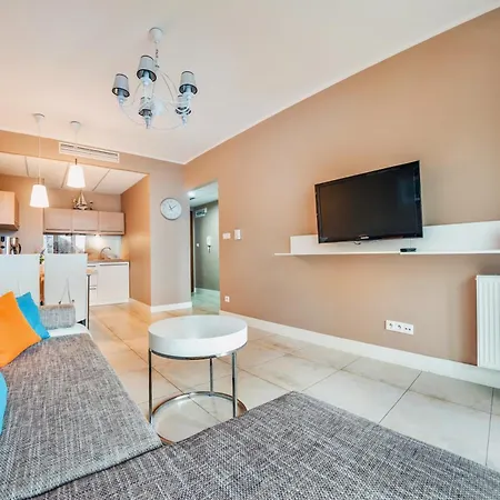 Wechta - Promenada Gwiazd Z Sauna, Sun & Snow 미엥지즈드로예