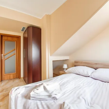 아파트 Wechta - Promenada Gwiazd Z Sauna, Sun & Snow 미엥지즈드로예